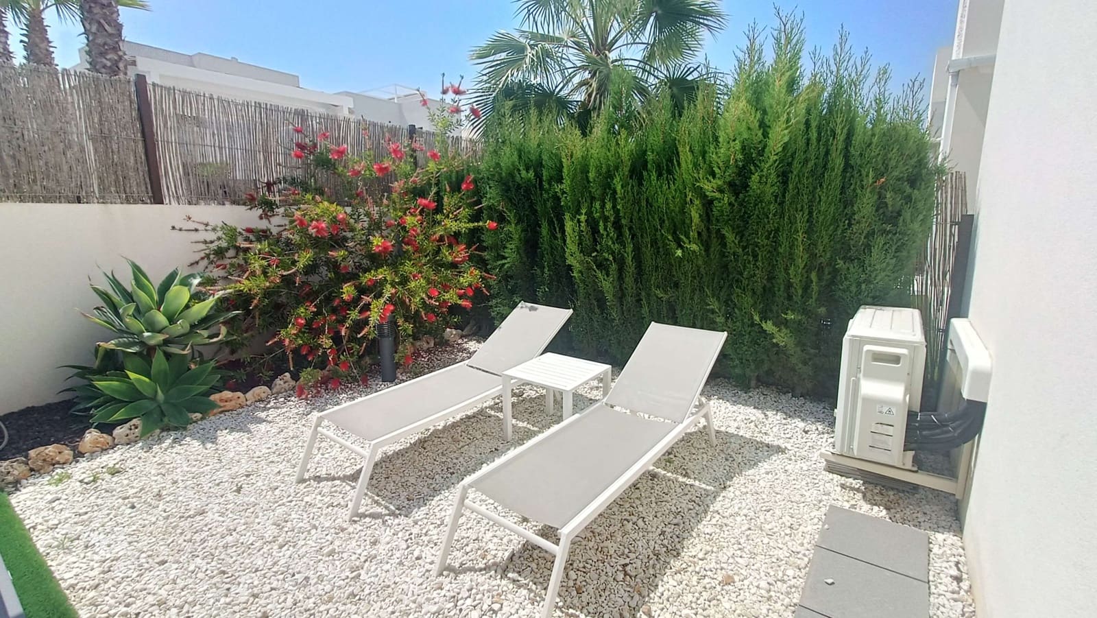 Apartamento de 2 habitaciones en Algorfa en venta con piscina garaje - 267.500 € (Ref: 9816238)