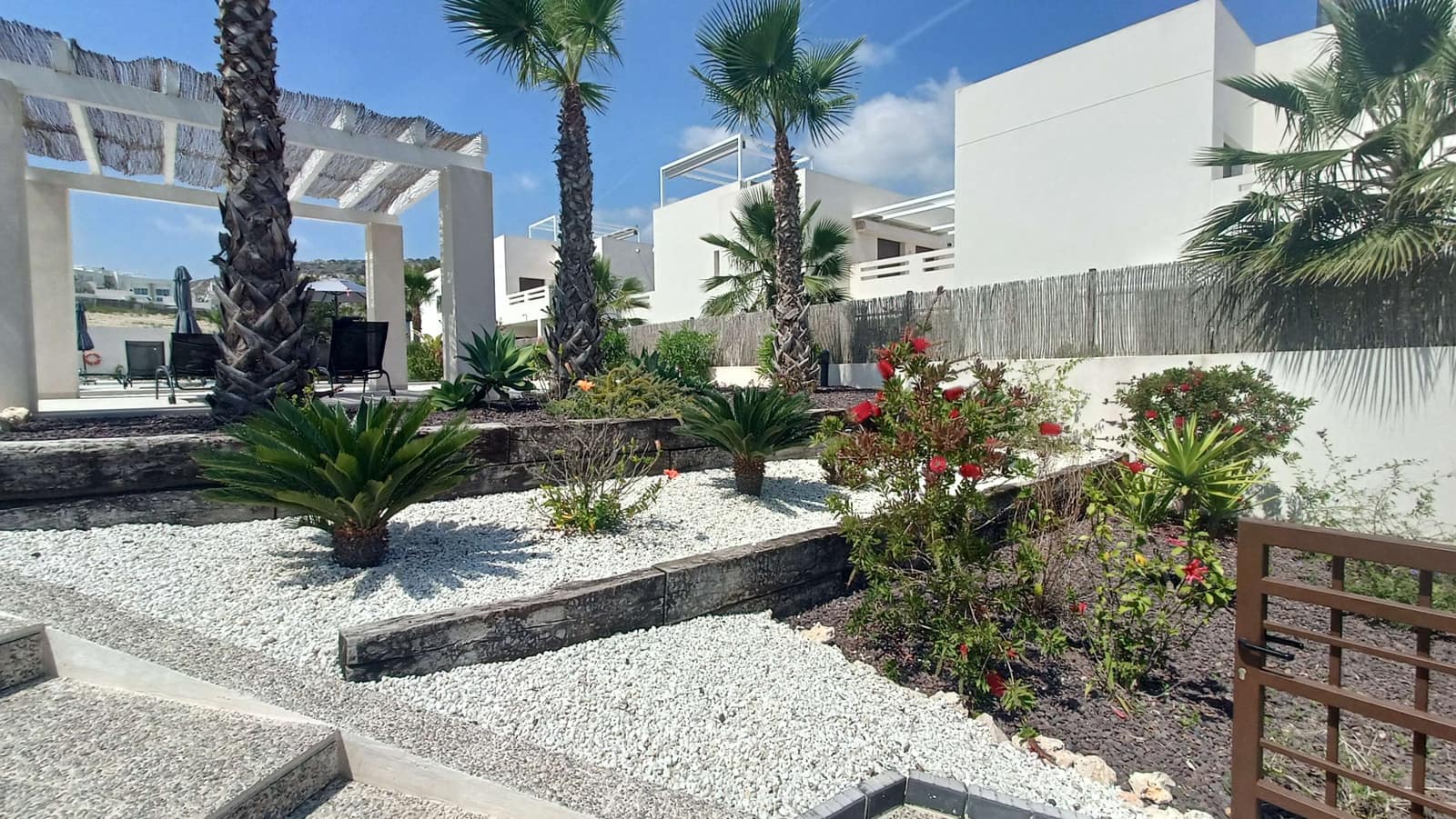 Apartamento de 2 habitaciones en Algorfa en venta con piscina garaje - 267.500 € (Ref: 9816238)