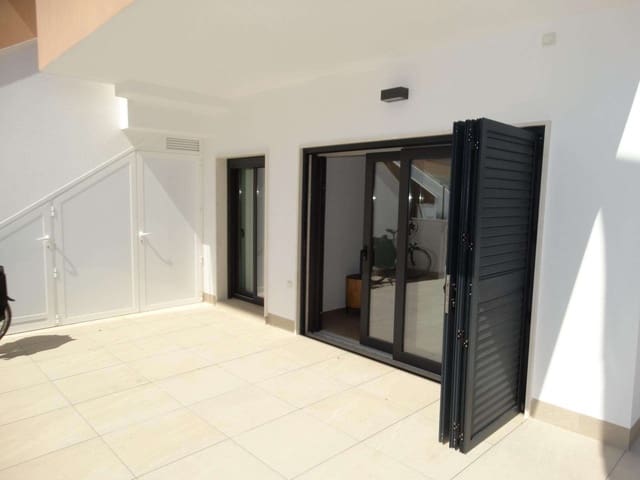 2 chambre Bungalow à vendre à Pilar de la Horadada ciudad, Pilar de la Horadada avec piscine - 245 000 € (Ref: 9863765)
