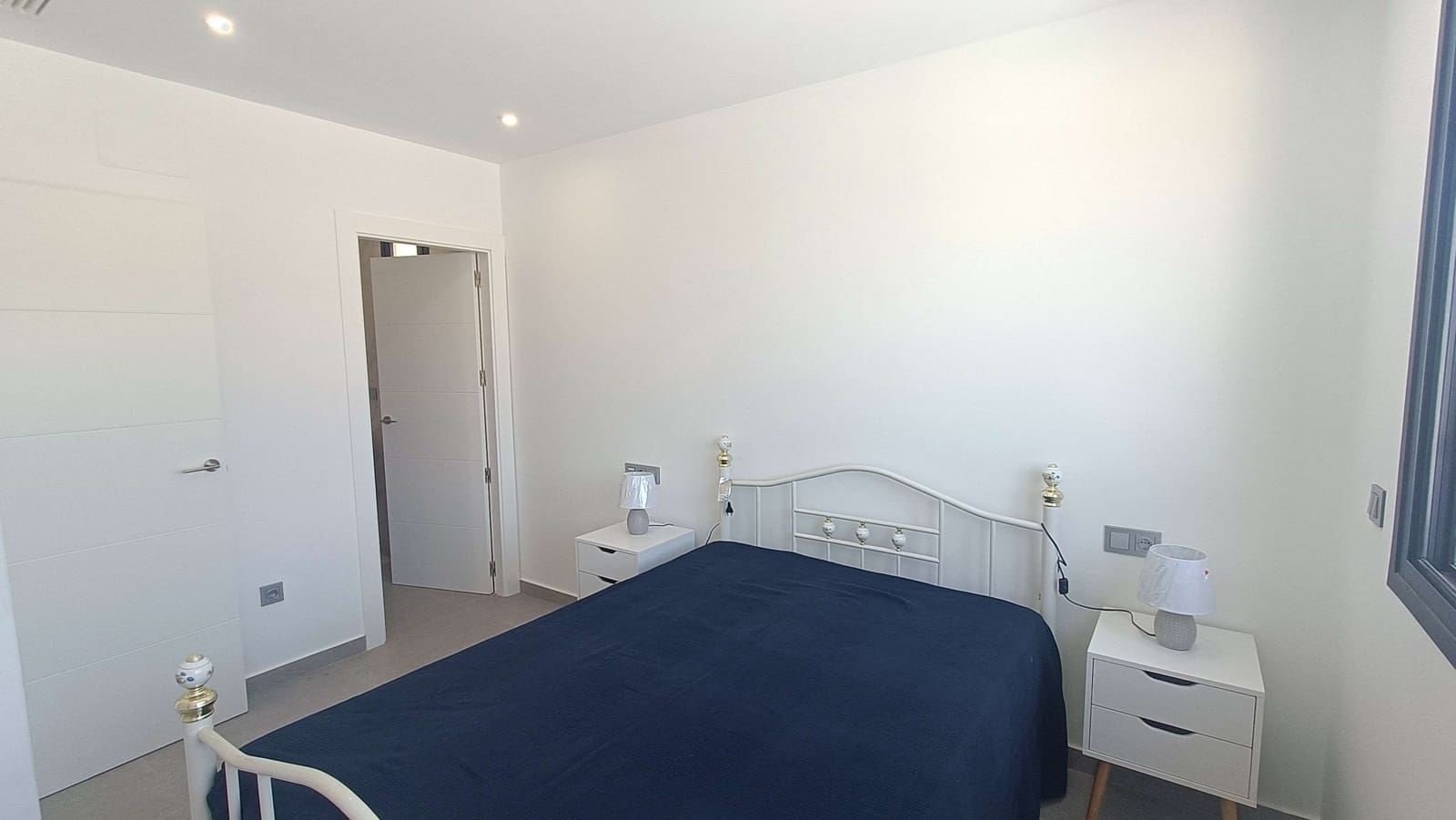 4 soverom Villa til salgs i Algorfa med svømmebasseng garasje - € 599 000 (Ref: 9880001)