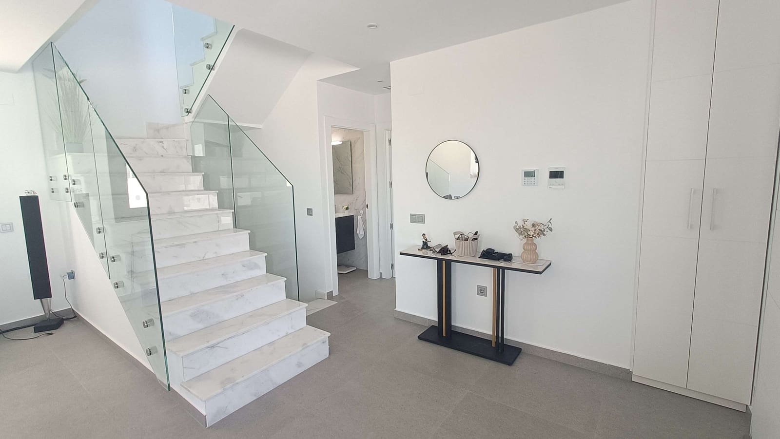 4 soverom Villa til salgs i Algorfa med svømmebasseng garasje - € 599 000 (Ref: 9880001)