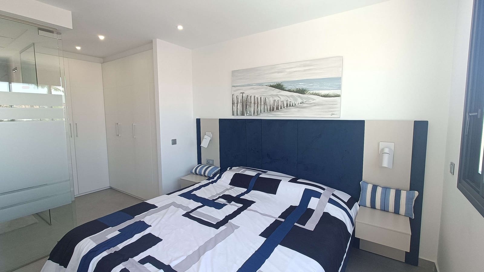 4 soverom Villa til salgs i Algorfa med svømmebasseng garasje - € 599 000 (Ref: 9880001)