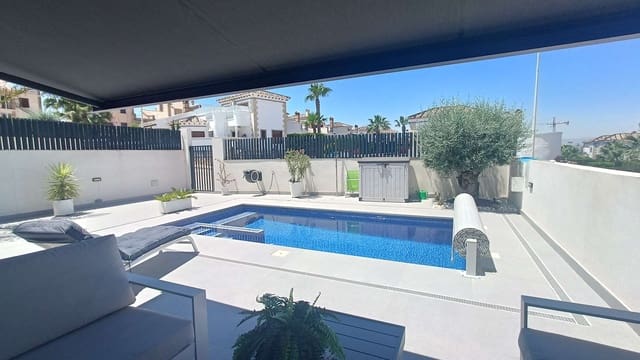 4 slaapkamer Villa te koop in Algorfa met zwembad garage - € 599.000 (Ref: 9880001)