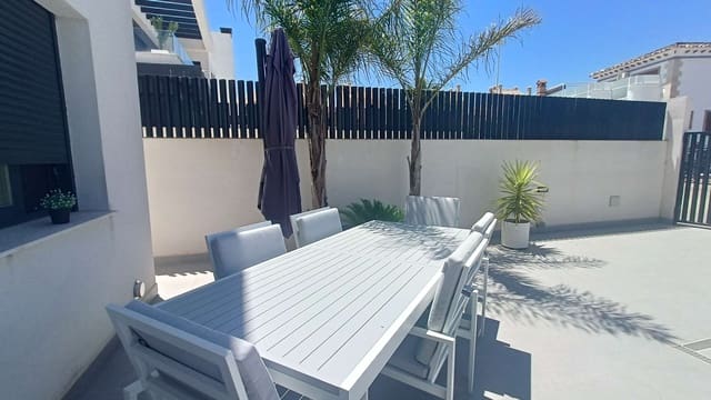 4 slaapkamer Villa te koop in Algorfa met zwembad garage - € 599.000 (Ref: 9880001)