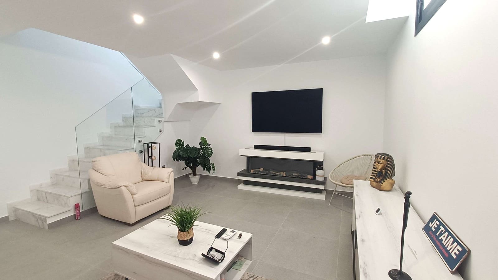 4 soverom Villa til salgs i Algorfa med svømmebasseng garasje - € 599 000 (Ref: 9880001)