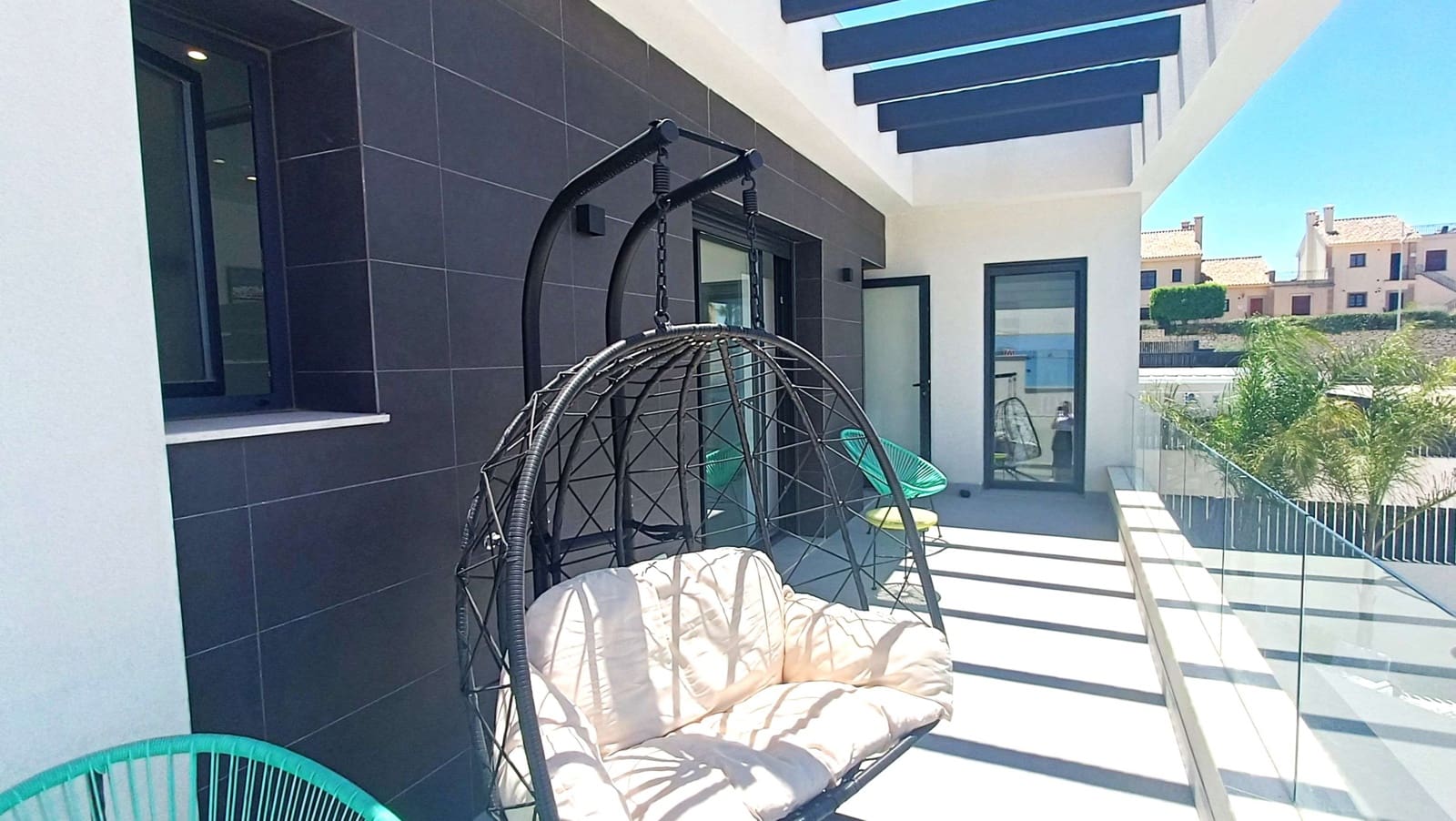 4 soverom Villa til salgs i Algorfa med svømmebasseng garasje - € 599 000 (Ref: 9880001)
