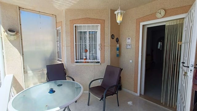 Casa de 3 habitaciones en Doña Pepa, Rojales en venta con piscina - 299.000 € (Ref: 9889263)