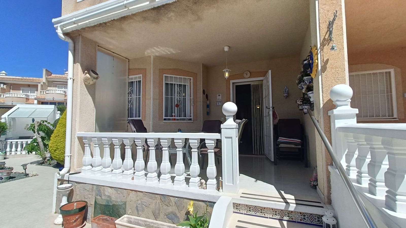 3 bedroom Townhouse for sale in Dona Pepa with pool - € 299,000 (Ref: 9889263)