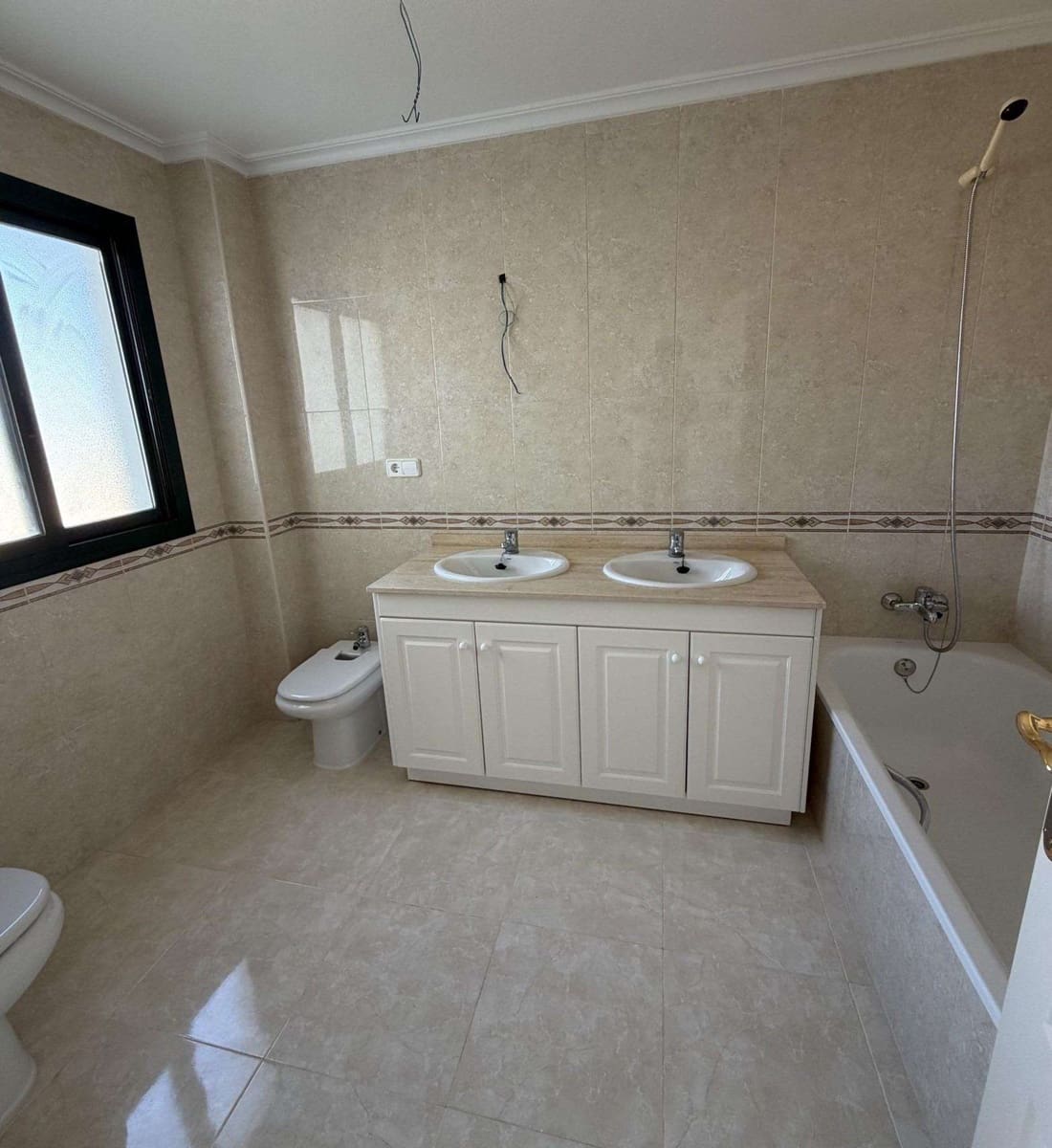 2 soverom Leilighet til salgs i Campoamor med svømmebasseng garasje - € 298 900 (Ref: 9909733)