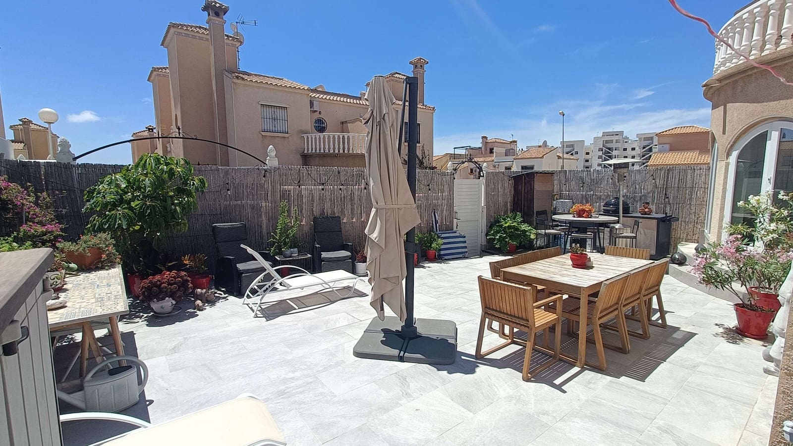 2 chambre Villa/Maison Mitoyenne à vendre à Villamartin avec piscine garage - 269 000 € (Ref: 9911831)