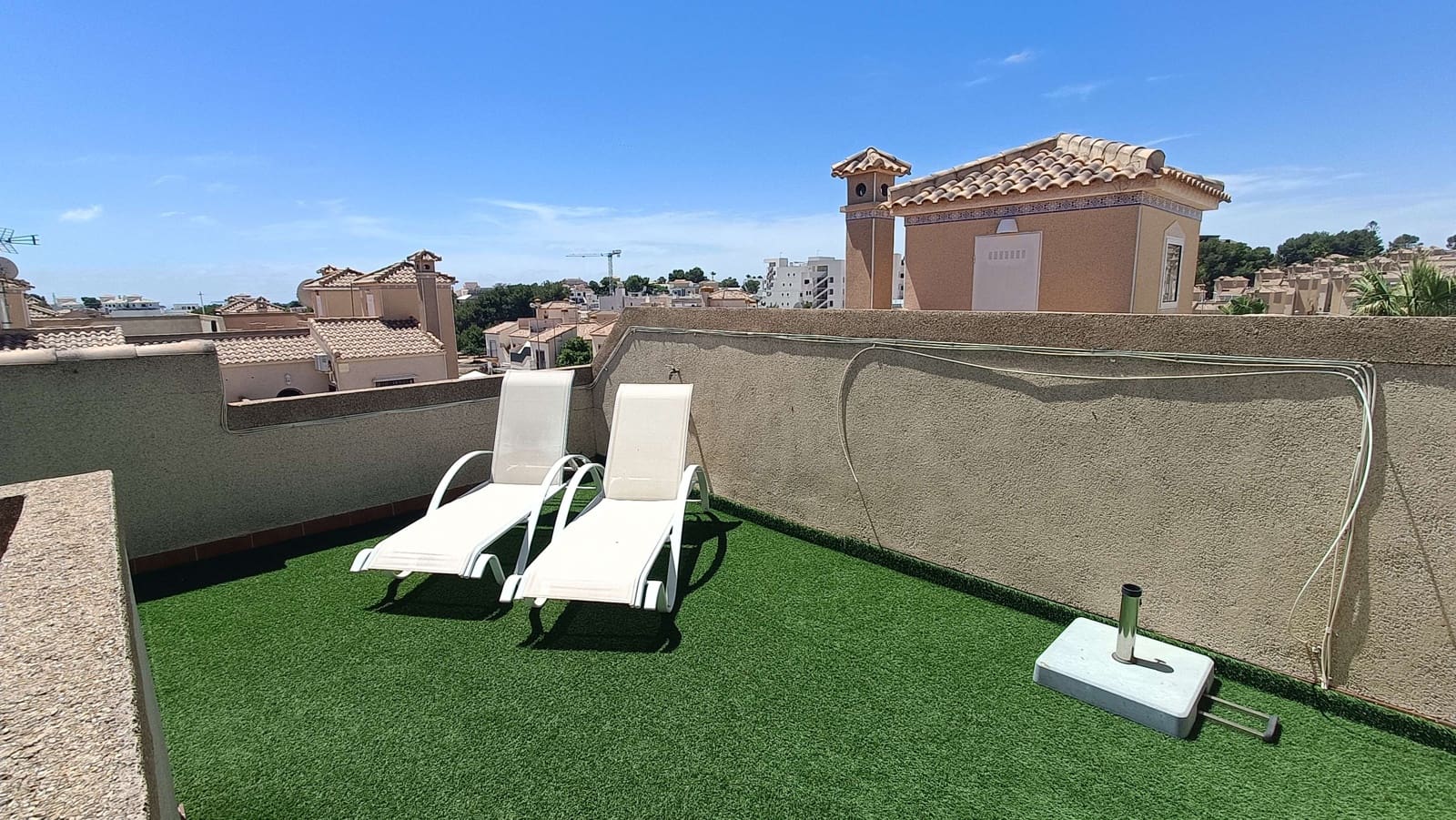 2 chambre Villa/Maison Mitoyenne à vendre à Villamartin avec piscine garage - 269 000 € (Ref: 9911831)