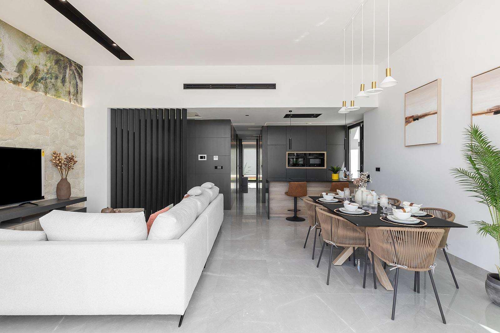 3 chambre Villa/Maison à vendre à Torrevieja avec piscine garage - 700 000 € (Ref: 9921151)