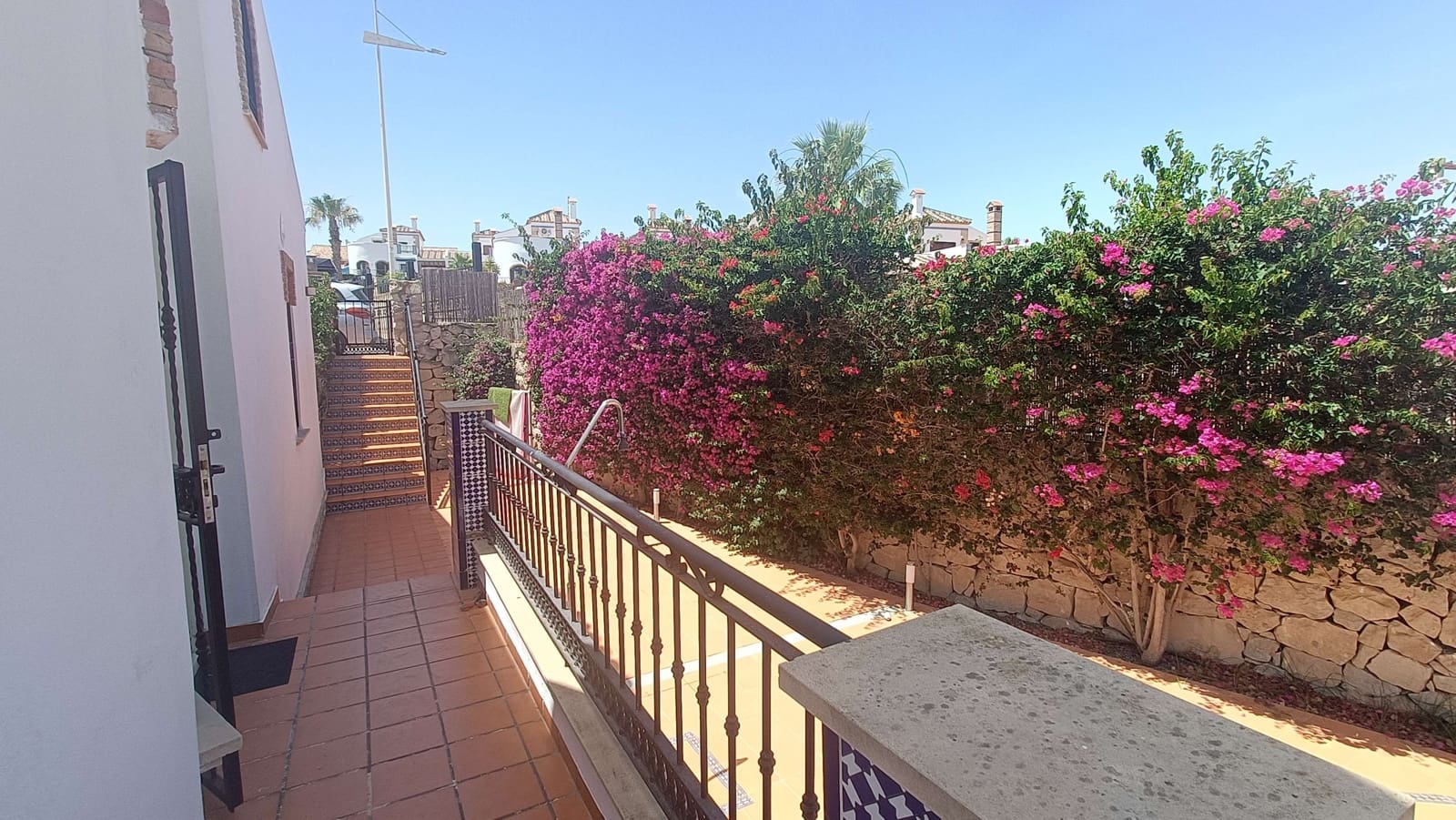 3 bedroom Semi-detached Villa for sale in Algorfa with pool garage - € 449,950 (Ref: 9925084)