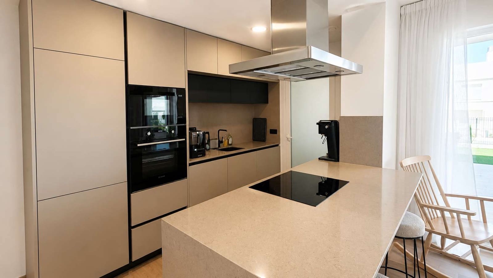 2 slaapkamer Appartement te koop in Algorfa met zwembad garage - € 314.995 (Ref: 9935110)