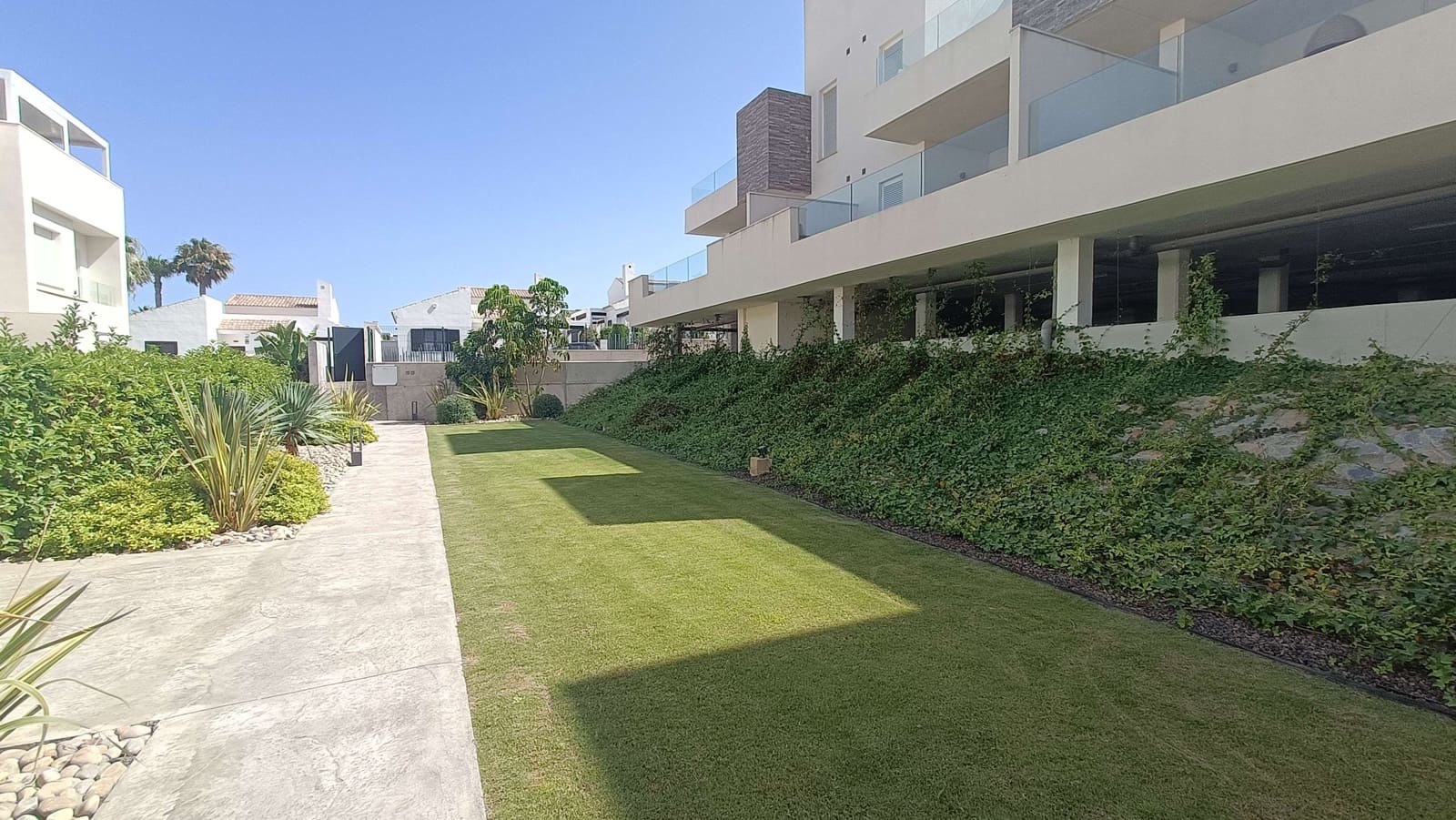 2 slaapkamer Appartement te koop in Algorfa met zwembad garage - € 314.995 (Ref: 9935110)