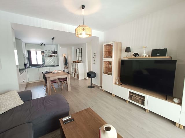 3 soverom Leilighet til salgs i San Miguel de Salinas med svømmebasseng - € 259 999 (Ref: 9983885)