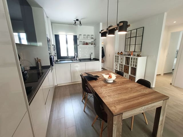 3 soverom Leilighet til salgs i San Miguel de Salinas med svømmebasseng - € 259 999 (Ref: 9983885)