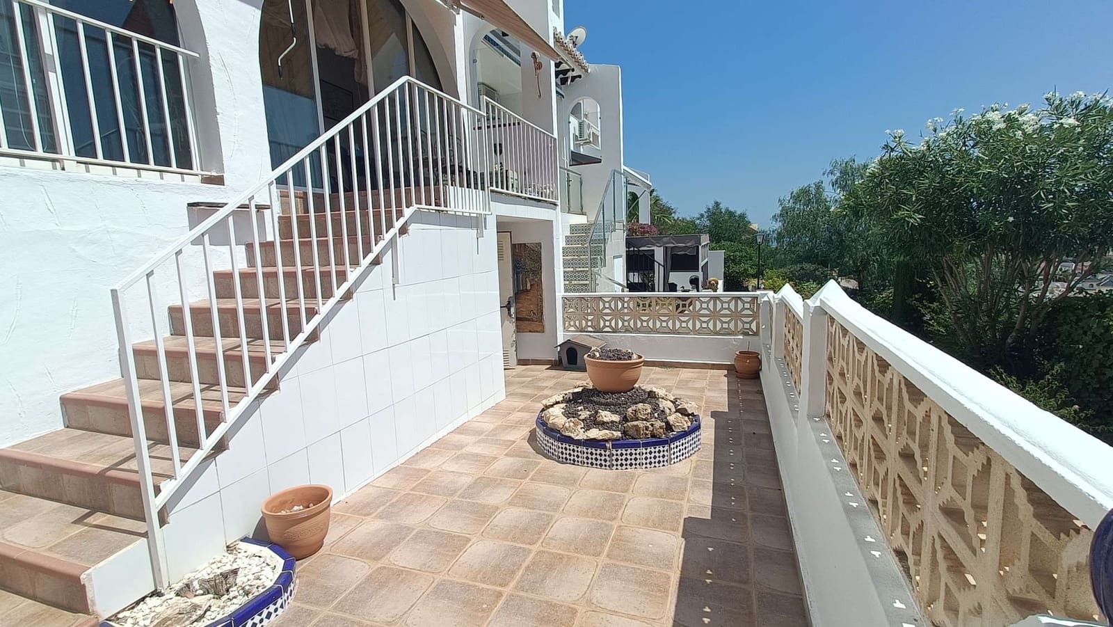 1 sypialnia Apartament na sprzedaż w Ciudad Quesada z basenem - 149 995 € (Ref: 9996281)