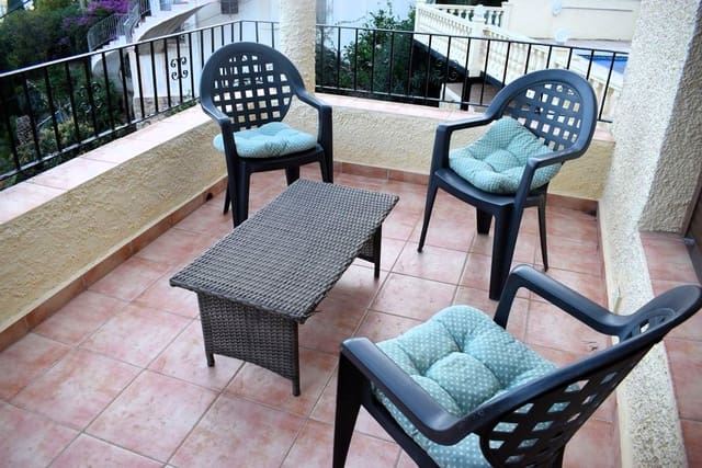 Chalet de 4 habitaciones en Maryvilla, Calpe / Calp en venta con piscina garaje - 450.000 € (Ref: 9458411)