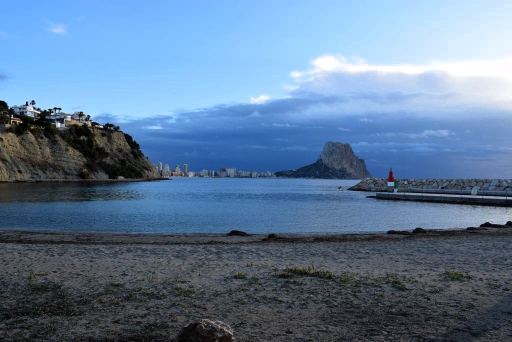 Chalet de 4 habitaciones en Calpe / Calp en venta con piscina garaje - 450.000 € (Ref: 9458411)