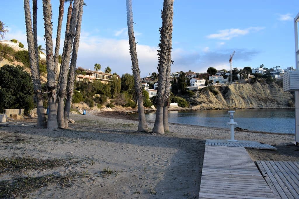 Chalet de 4 habitaciones en Calpe / Calp en venta con piscina garaje - 450.000 € (Ref: 9458411)