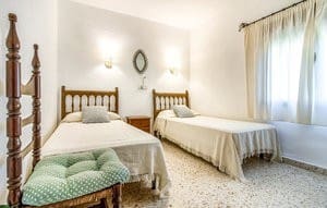 4 bedroom Villa for sale in Calpe / Calp with pool garage - € 450,000 (Ref: 9458411)