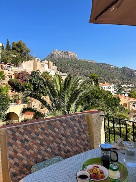 4 bedroom Villa for sale in Calpe / Calp with pool garage - € 450,000 (Ref: 9458411)