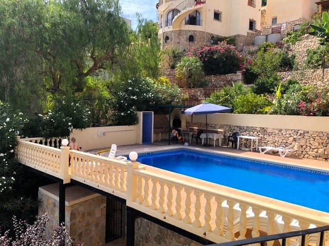 4 bedroom Villa for sale in Calpe / Calp with pool garage - € 450,000 (Ref: 9458411)