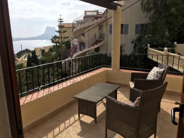 Chalet de 4 habitaciones en Maryvilla, Calpe / Calp en venta con piscina garaje - 450.000 € (Ref: 9458411)