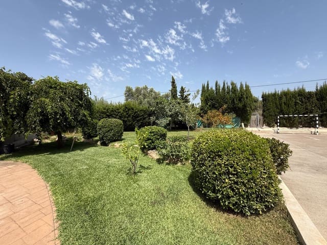Chalet de 4 habitaciones en Valverde, Elche / Elx en alquiler con piscina garaje - 4.500 € (Ref: 10024297)