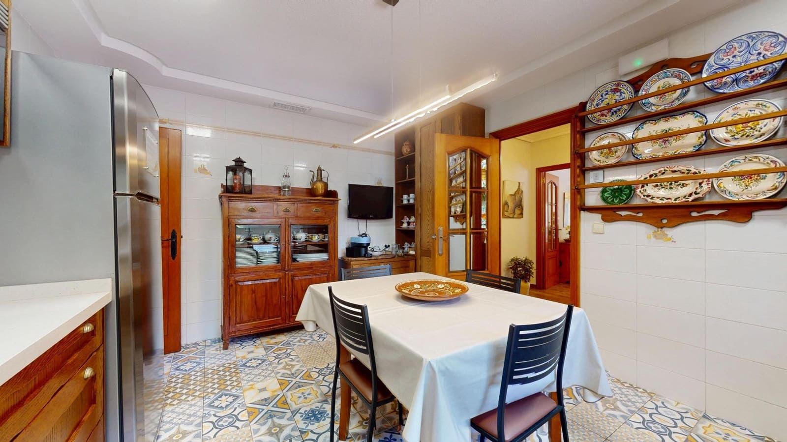 Chalet de 4 habitaciones en Valverde en alquiler con piscina garaje - 4.500 € (Ref: 10024297)