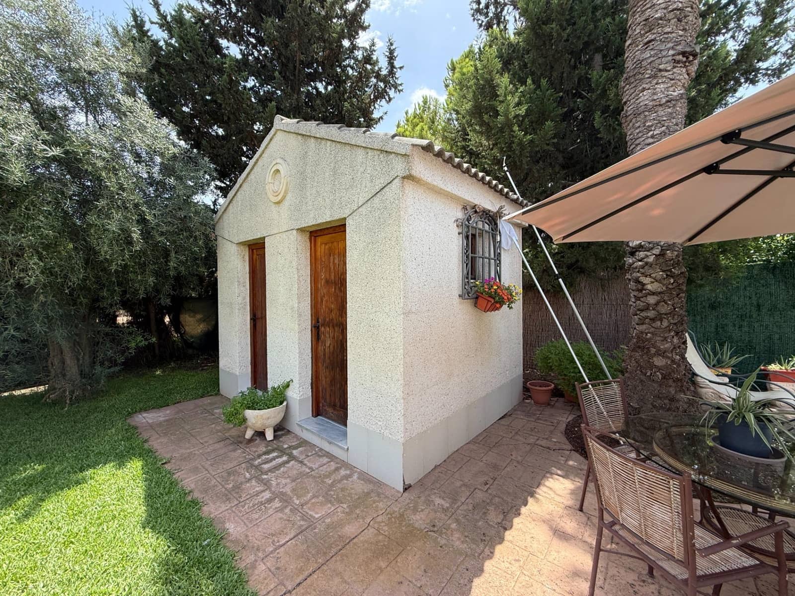 Chalet de 4 habitaciones en Valverde en alquiler con piscina garaje - 4.500 € (Ref: 10024297)