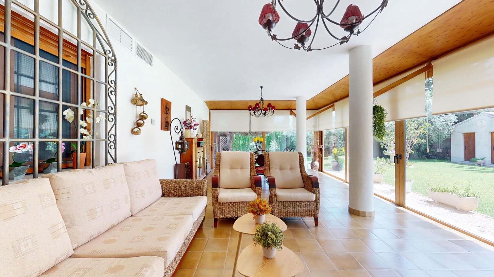 Chalet de 4 habitaciones en Valverde en alquiler con piscina garaje - 4.500 € (Ref: 10024297)