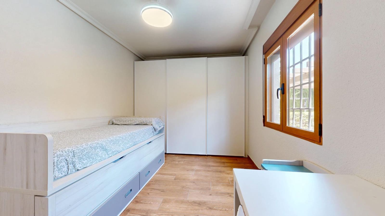 Chalet de 4 habitaciones en Valverde en alquiler con piscina garaje - 4.500 € (Ref: 10024297)