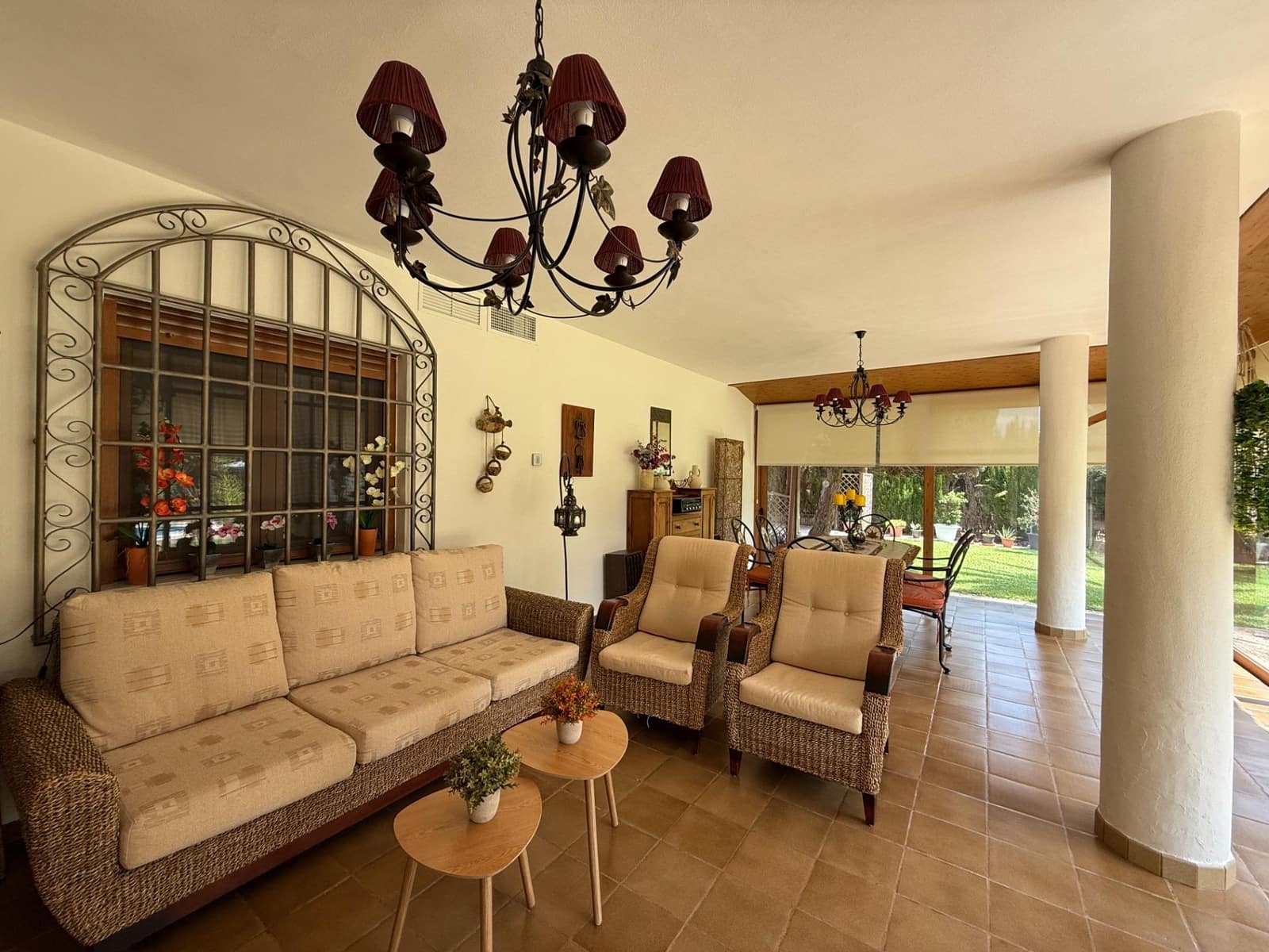Chalet de 4 habitaciones en Valverde en alquiler con piscina garaje - 4.500 € (Ref: 10024297)