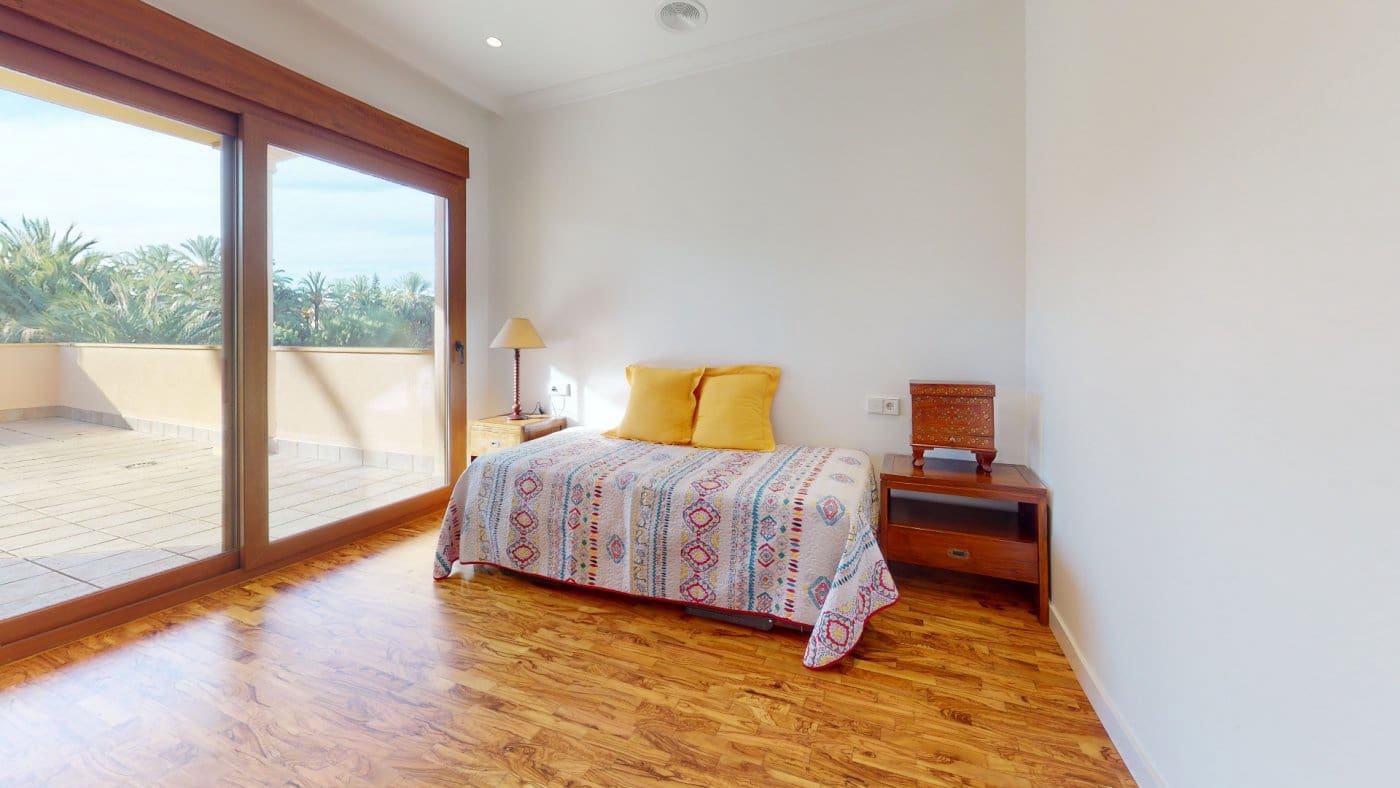 5 quarto Moradia para venda em Elche / Elx com piscina garagem - 1 165 000 € (Ref: 7944091)