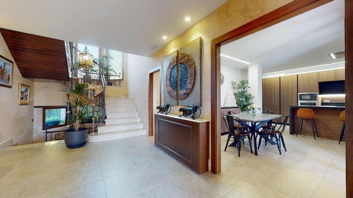 5 quarto Moradia para venda em Elche / Elx com piscina garagem - 1 165 000 € (Ref: 7944091)