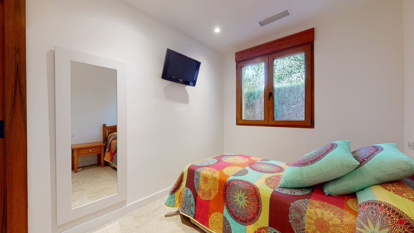 5 quarto Moradia para venda em Elche / Elx com piscina garagem - 1 165 000 € (Ref: 7944091)