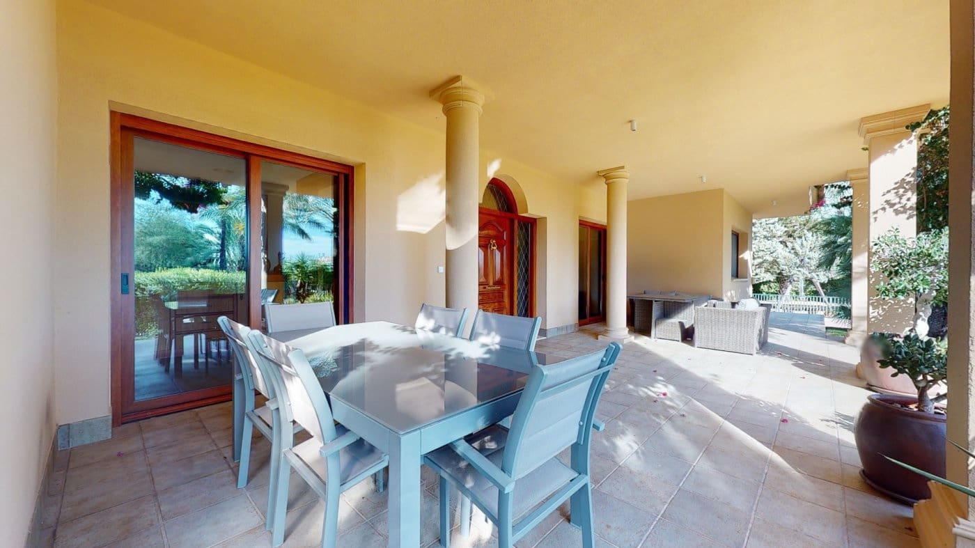 5 quarto Moradia para venda em Elche / Elx com piscina garagem - 1 165 000 € (Ref: 7944091)