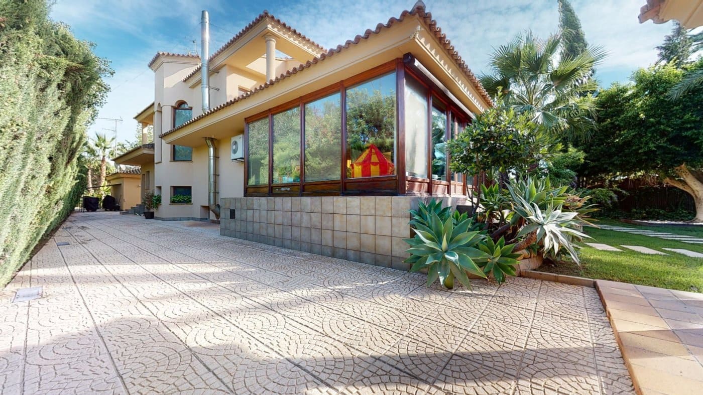 5 quarto Moradia para venda em Elche / Elx com piscina garagem - 1 165 000 € (Ref: 7944091)