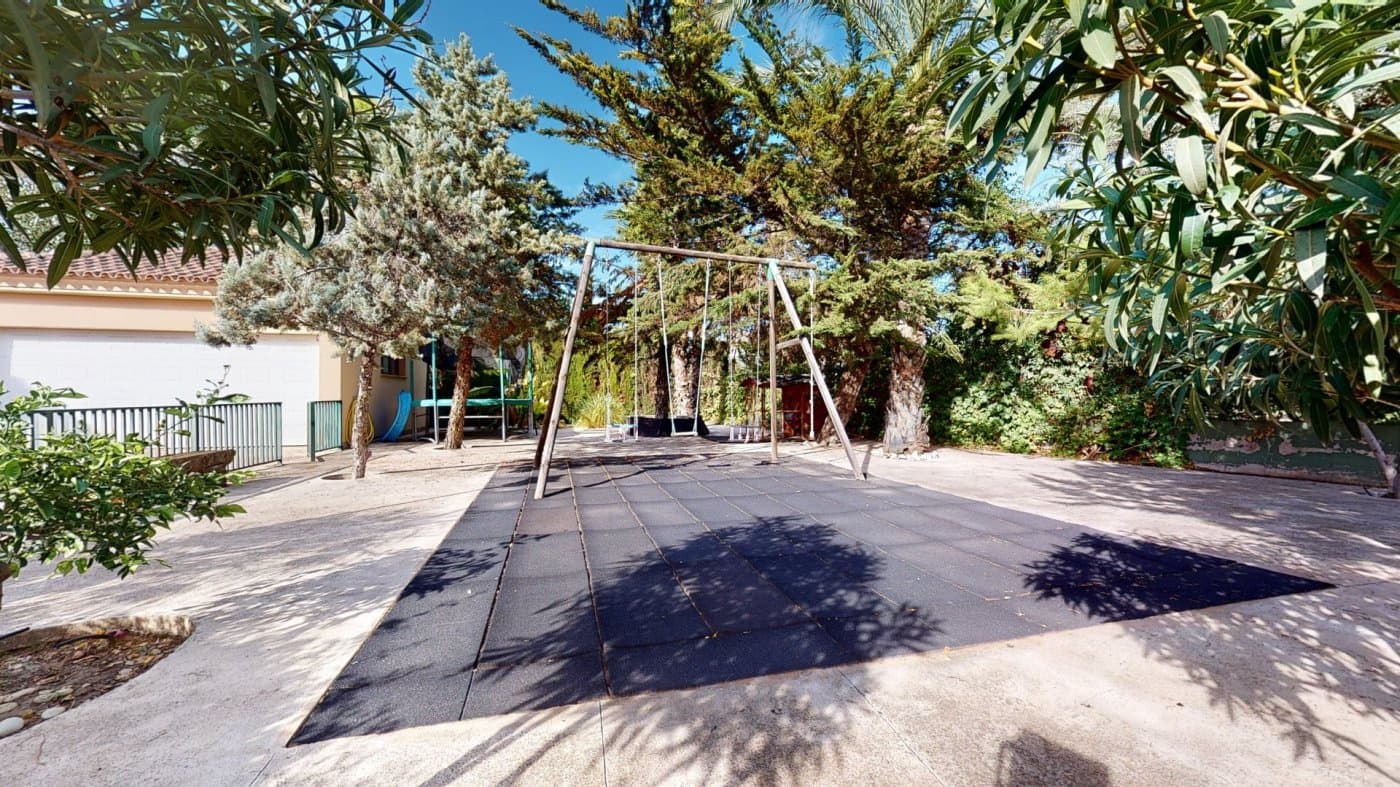 5 quarto Moradia para venda em Elche / Elx com piscina garagem - 1 165 000 € (Ref: 7944091)