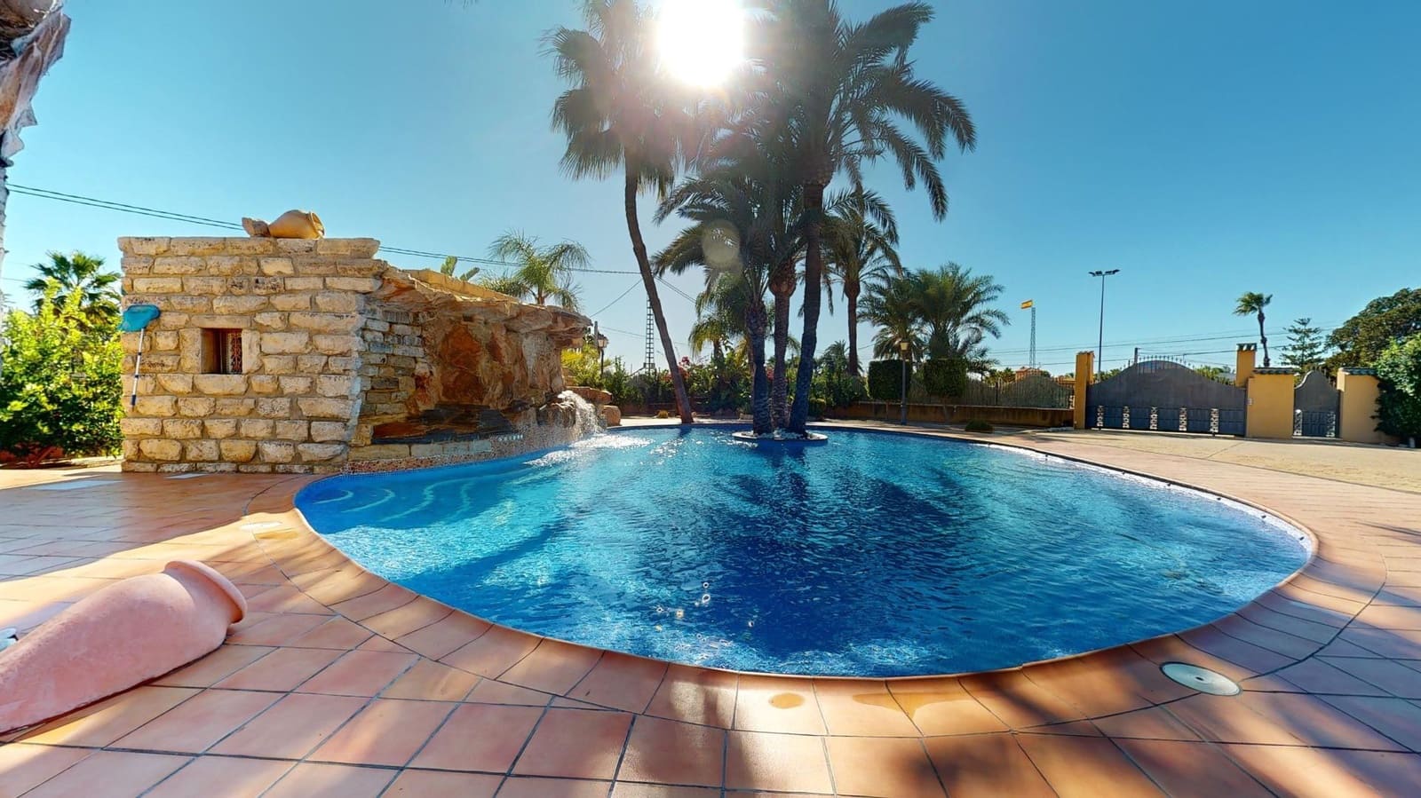 4 soveværelse Villa til salg i Elche / Elx med swimmingpool - € 1.100.000 (Ref: 7955075)