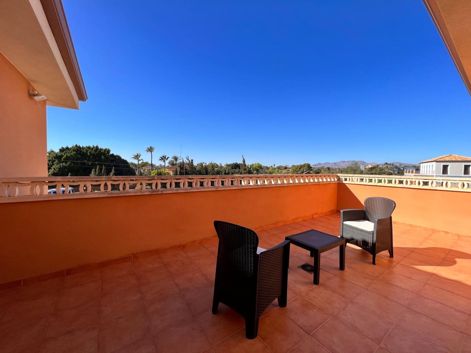 4 soveværelse Villa til salg i Elche / Elx med swimmingpool - € 1.100.000 (Ref: 7955075)