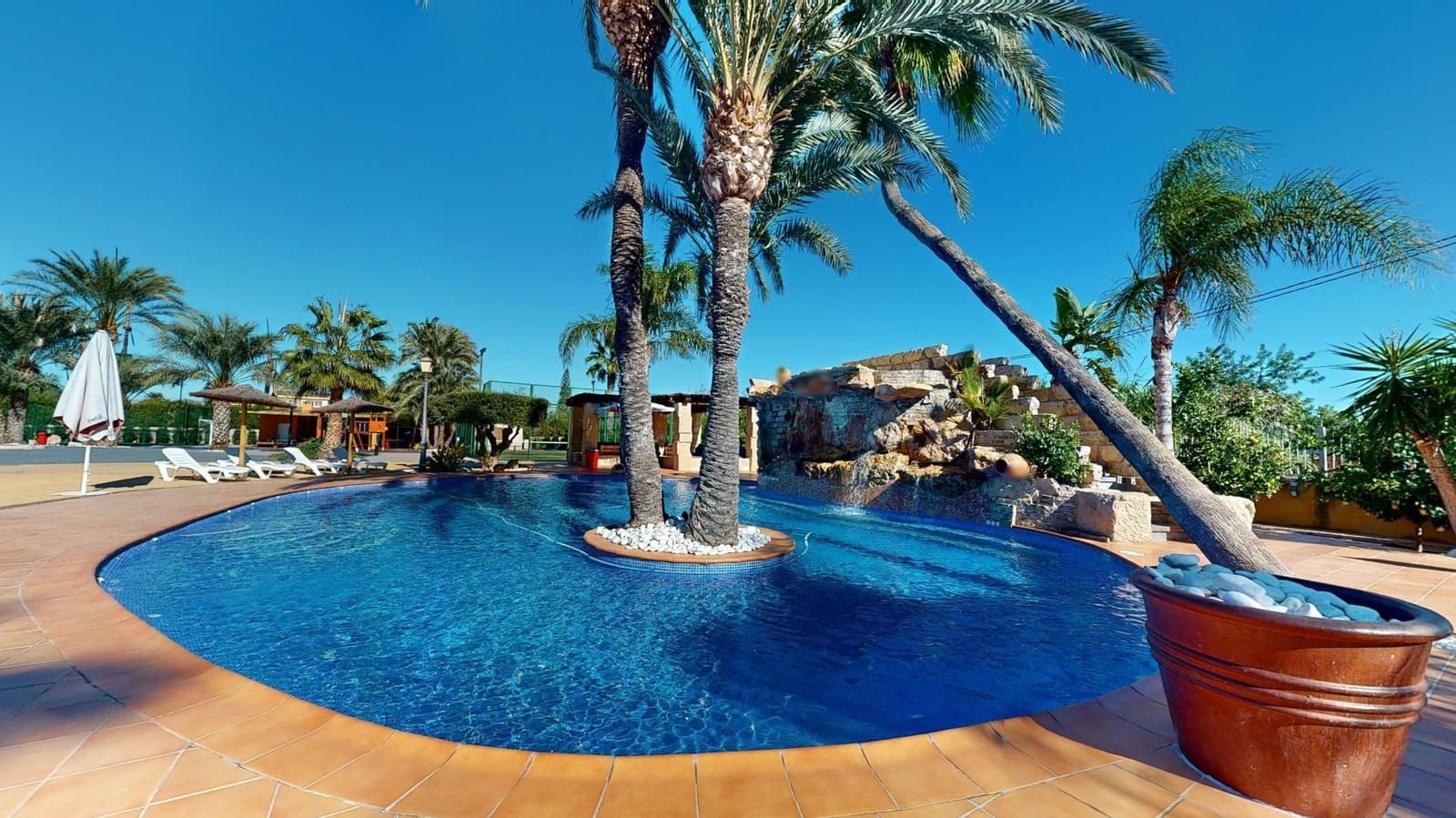 4 soveværelse Villa til salg i Elche / Elx med swimmingpool - € 1.100.000 (Ref: 7955075)