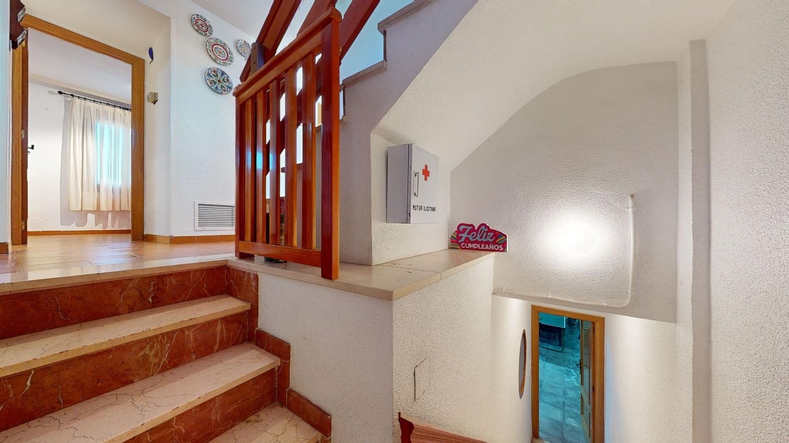 6 soveværelse Villa til salg i Perleta med swimmingpool - € 560.000 (Ref: 8005777)