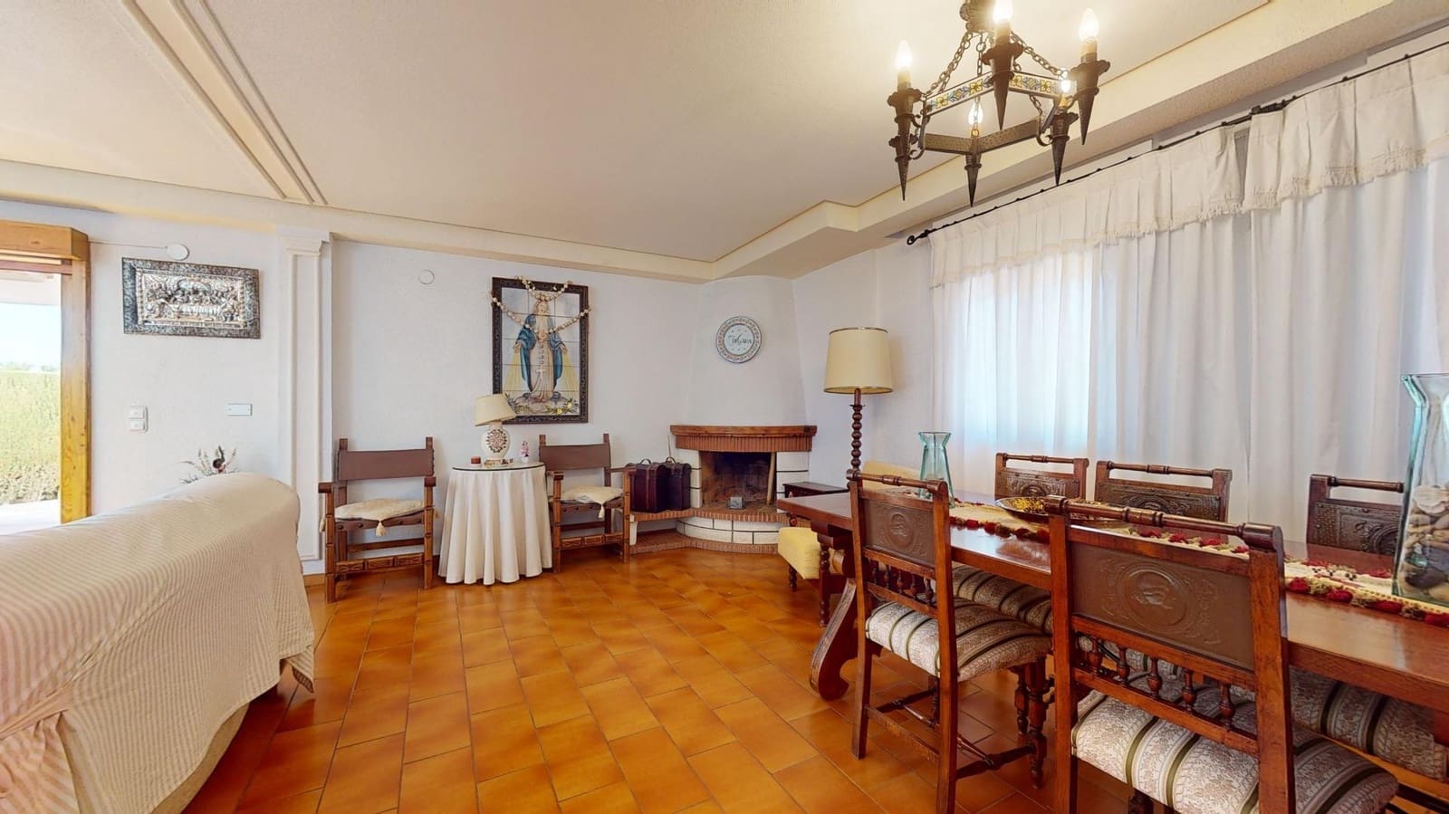 6 soveværelse Villa til salg i Perleta med swimmingpool - € 560.000 (Ref: 8005777)