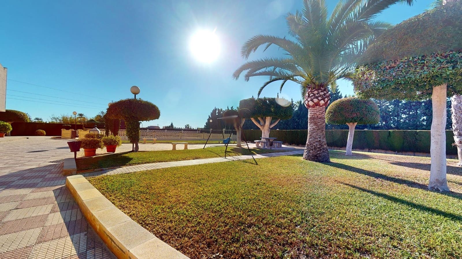 6 soveværelse Villa til salg i Perleta med swimmingpool - € 560.000 (Ref: 8005777)