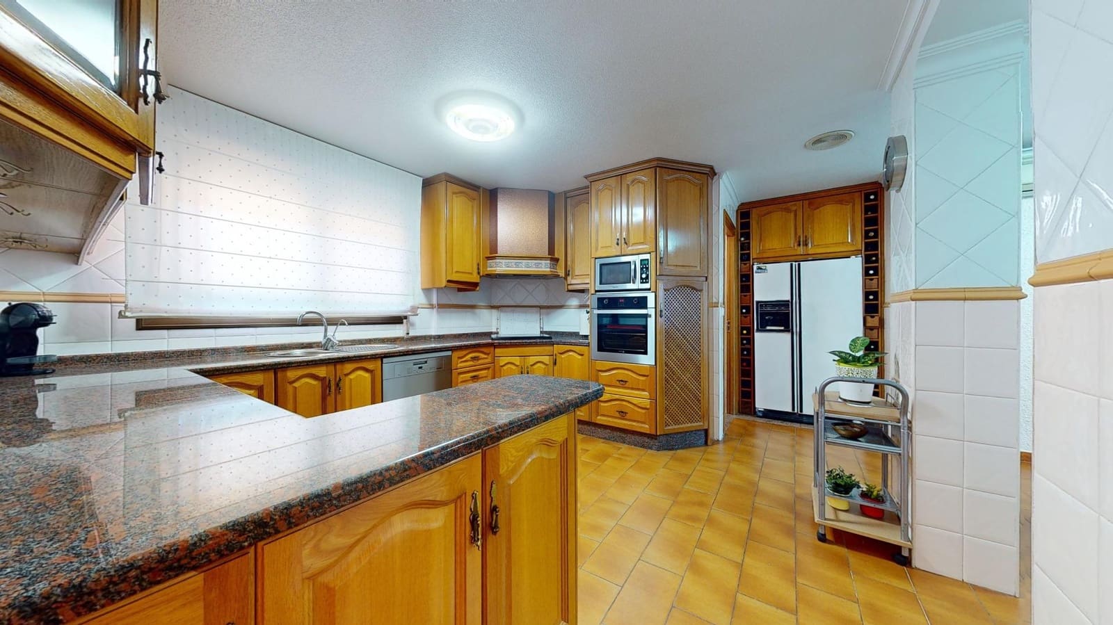 6 soveværelse Villa til salg i Perleta med swimmingpool - € 560.000 (Ref: 8005777)