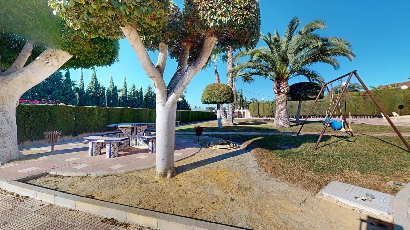 6 soveværelse Villa til salg i Perleta med swimmingpool - € 560.000 (Ref: 8005777)