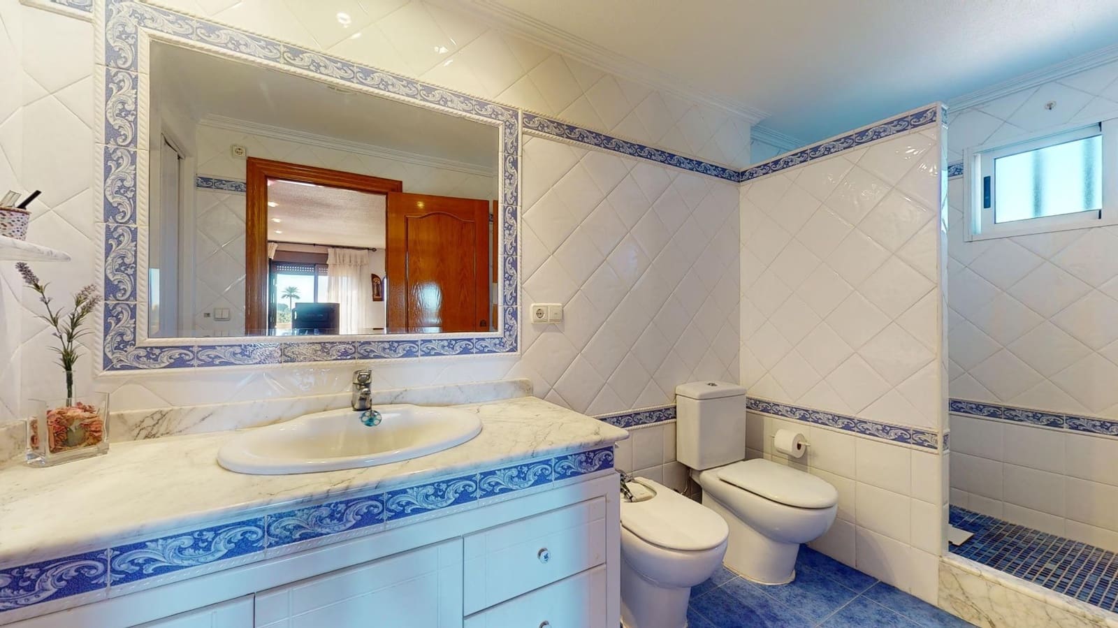 6 soveværelse Villa til salg i Perleta med swimmingpool - € 560.000 (Ref: 8005777)